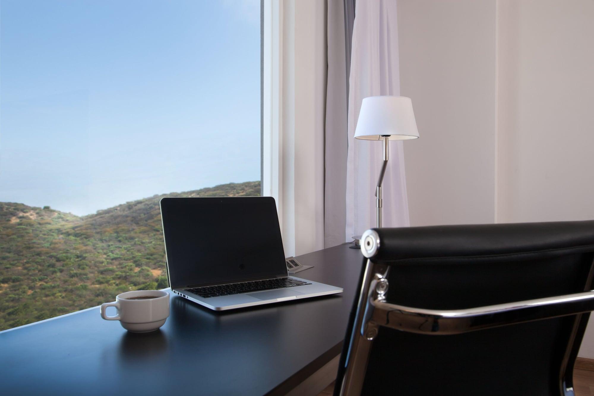 Fiesta Inn Express Queretaro Constituyentes Экстерьер фото