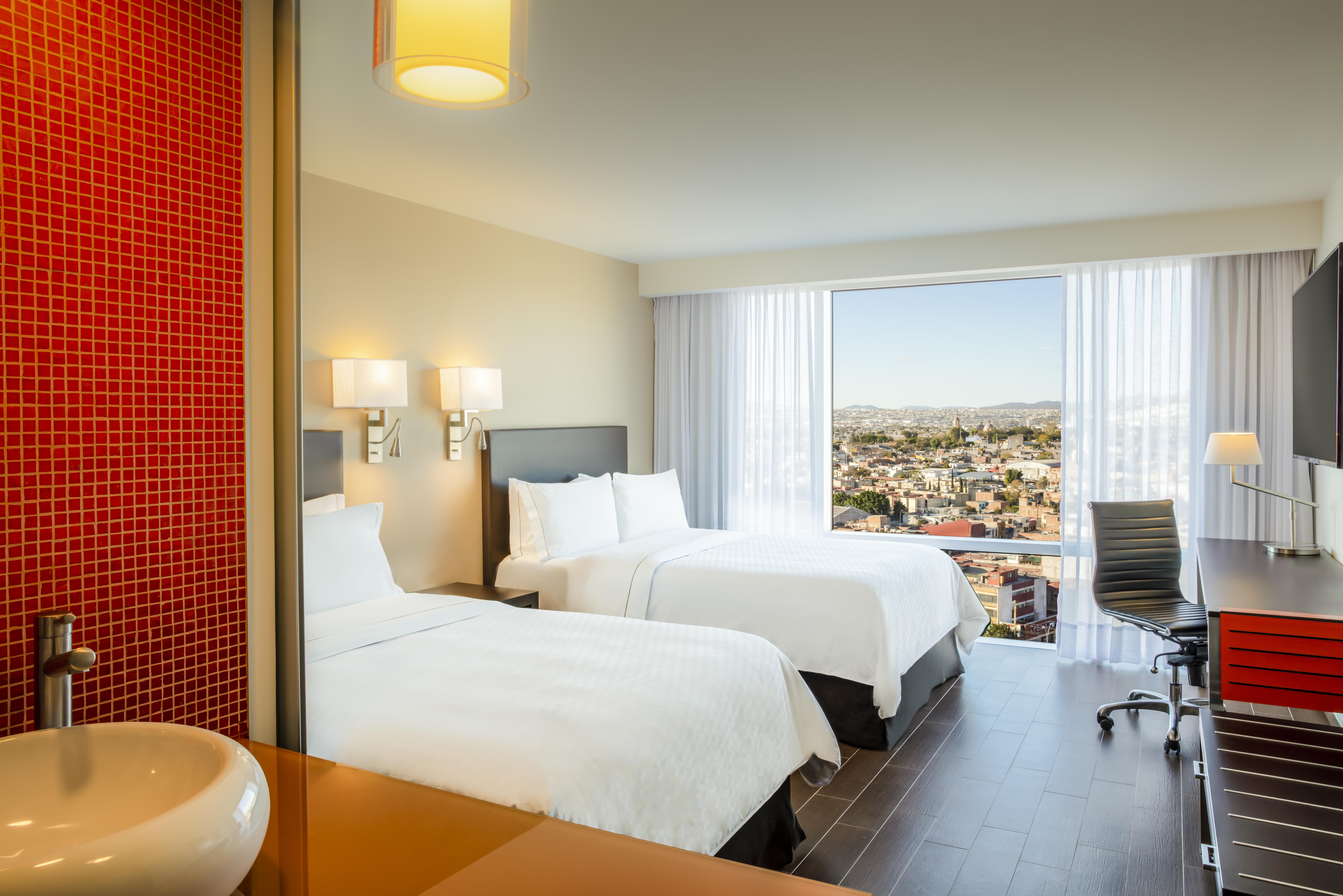 Fiesta Inn Express Queretaro Constituyentes Экстерьер фото