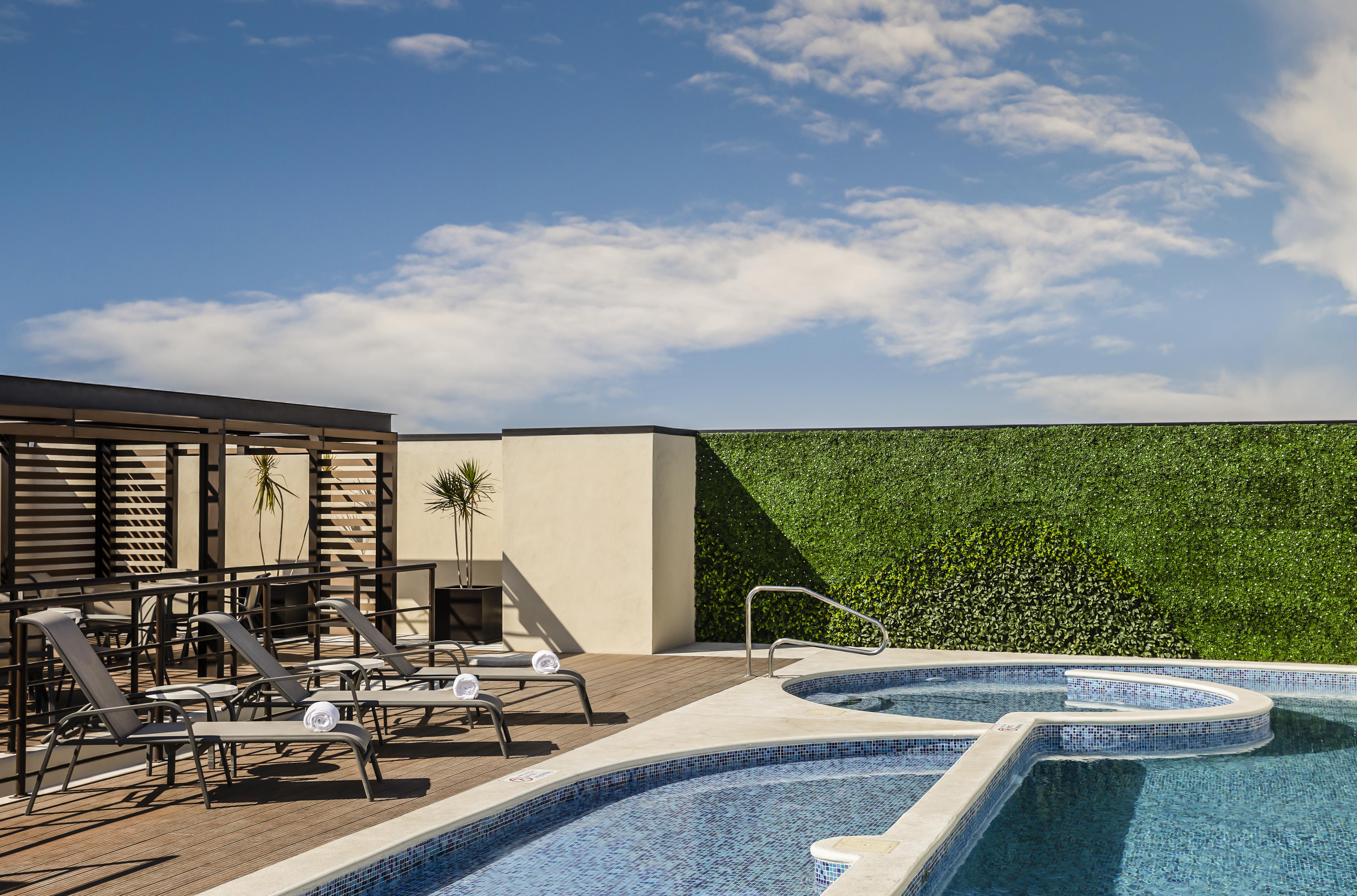 Fiesta Inn Express Queretaro Constituyentes Экстерьер фото
